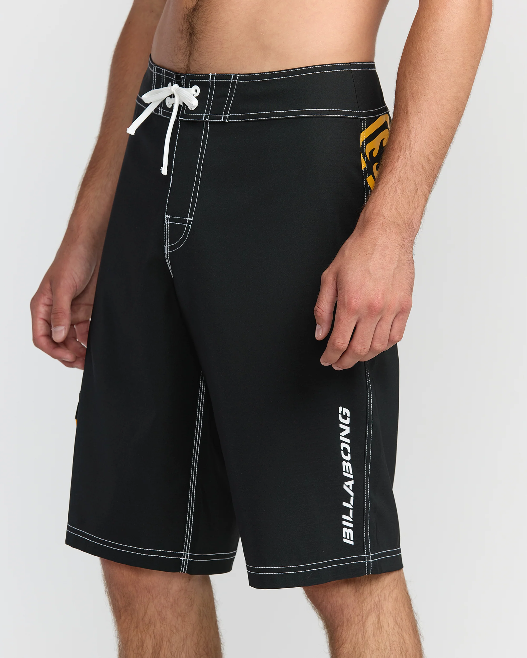 Bracket Pro 21" Boardshorts - Black - Image 6