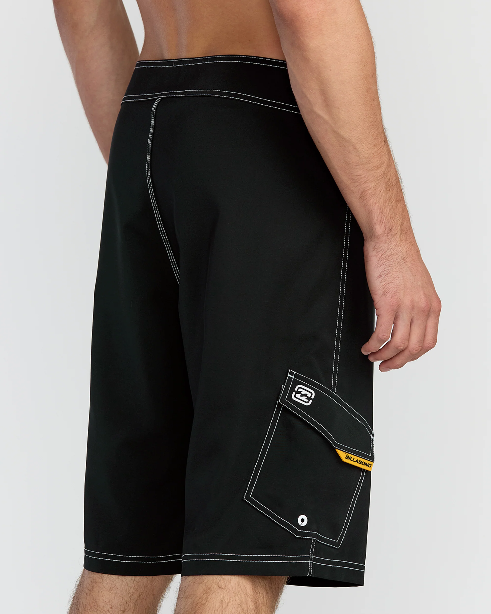 Bracket Pro 21" Boardshorts - Black - Image 7
