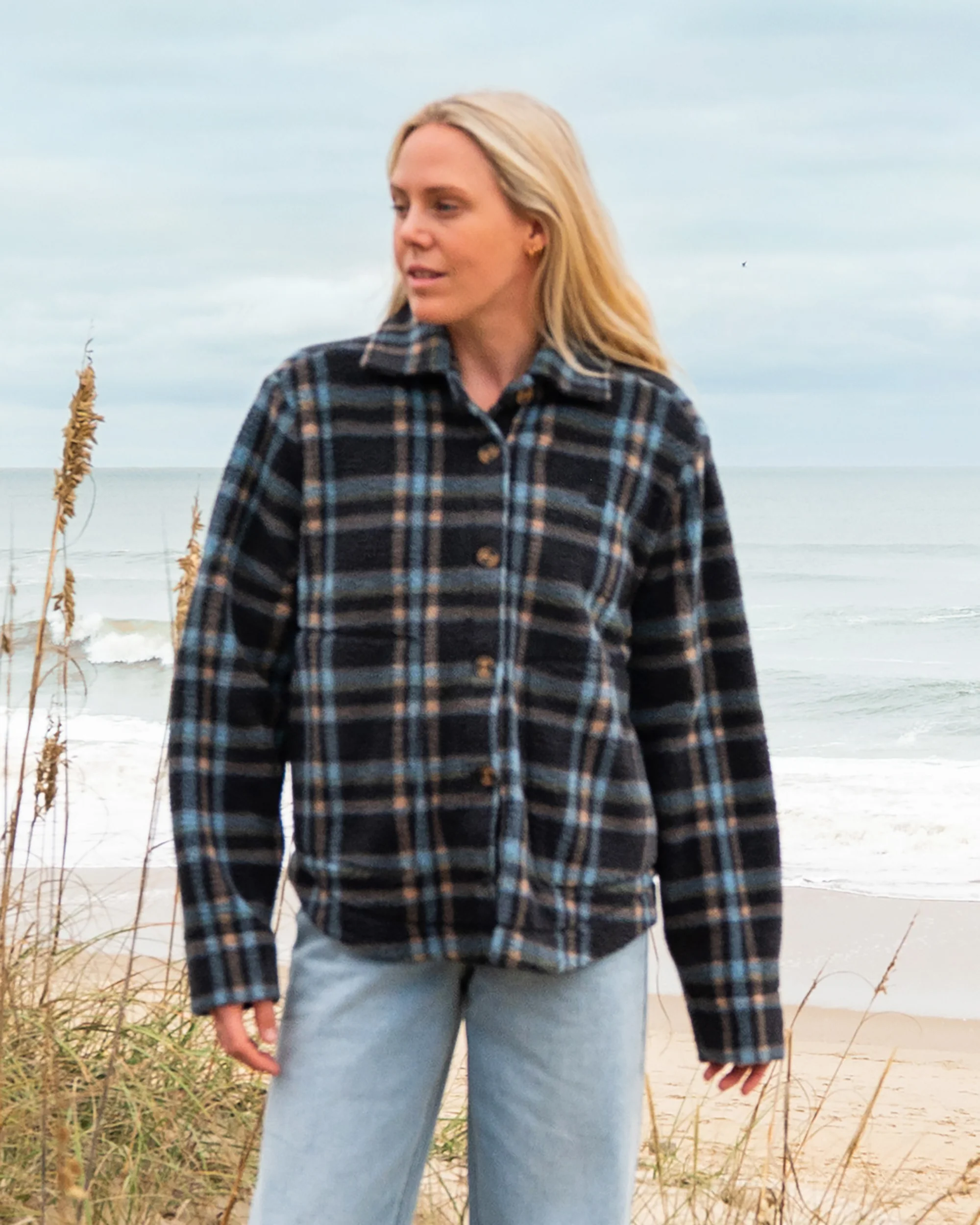 Breezy Sherpa Shacket - Black Sands - Image 2