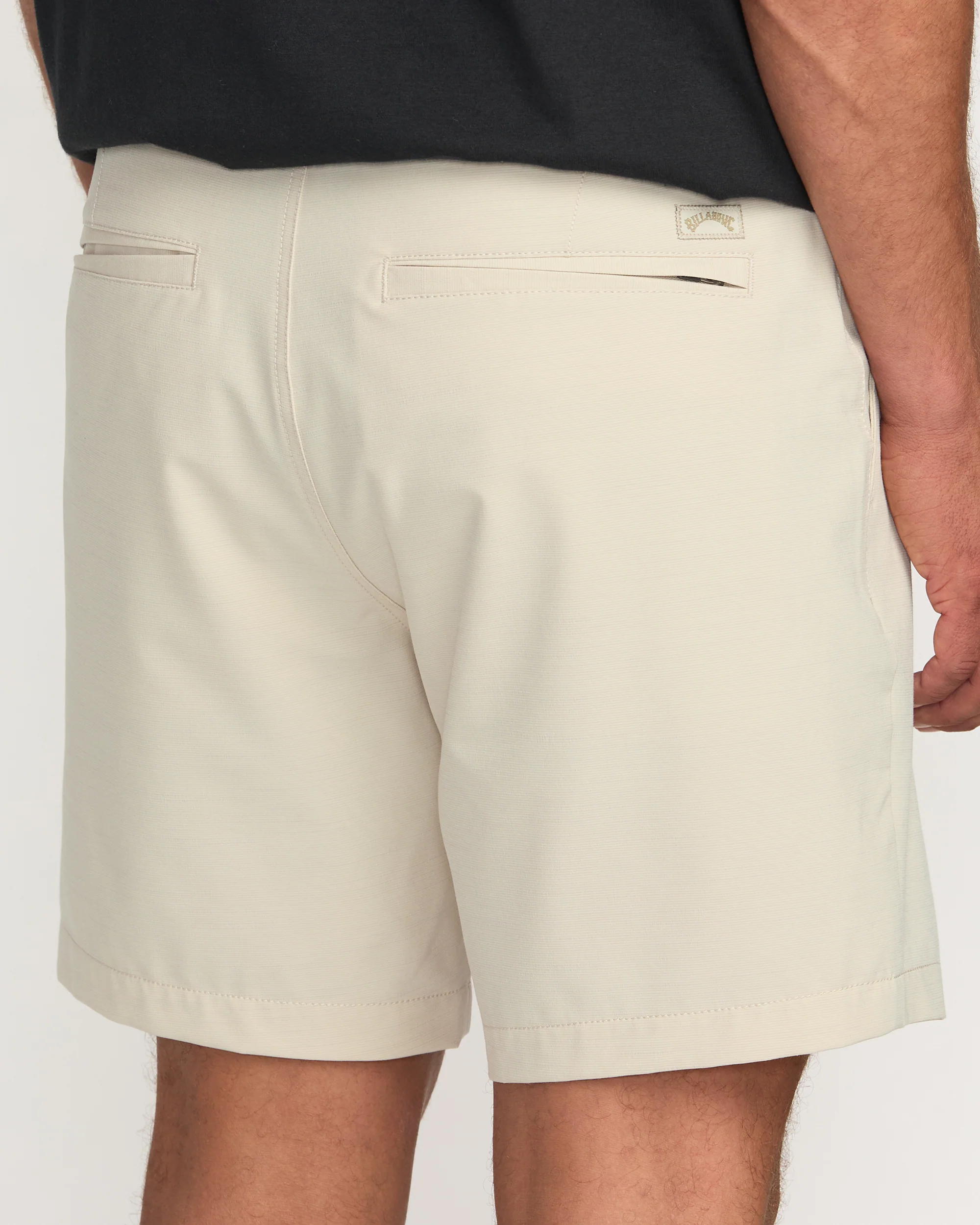 Crossfire Submersible 17" Hybrid Shorts - Sand - Image 7