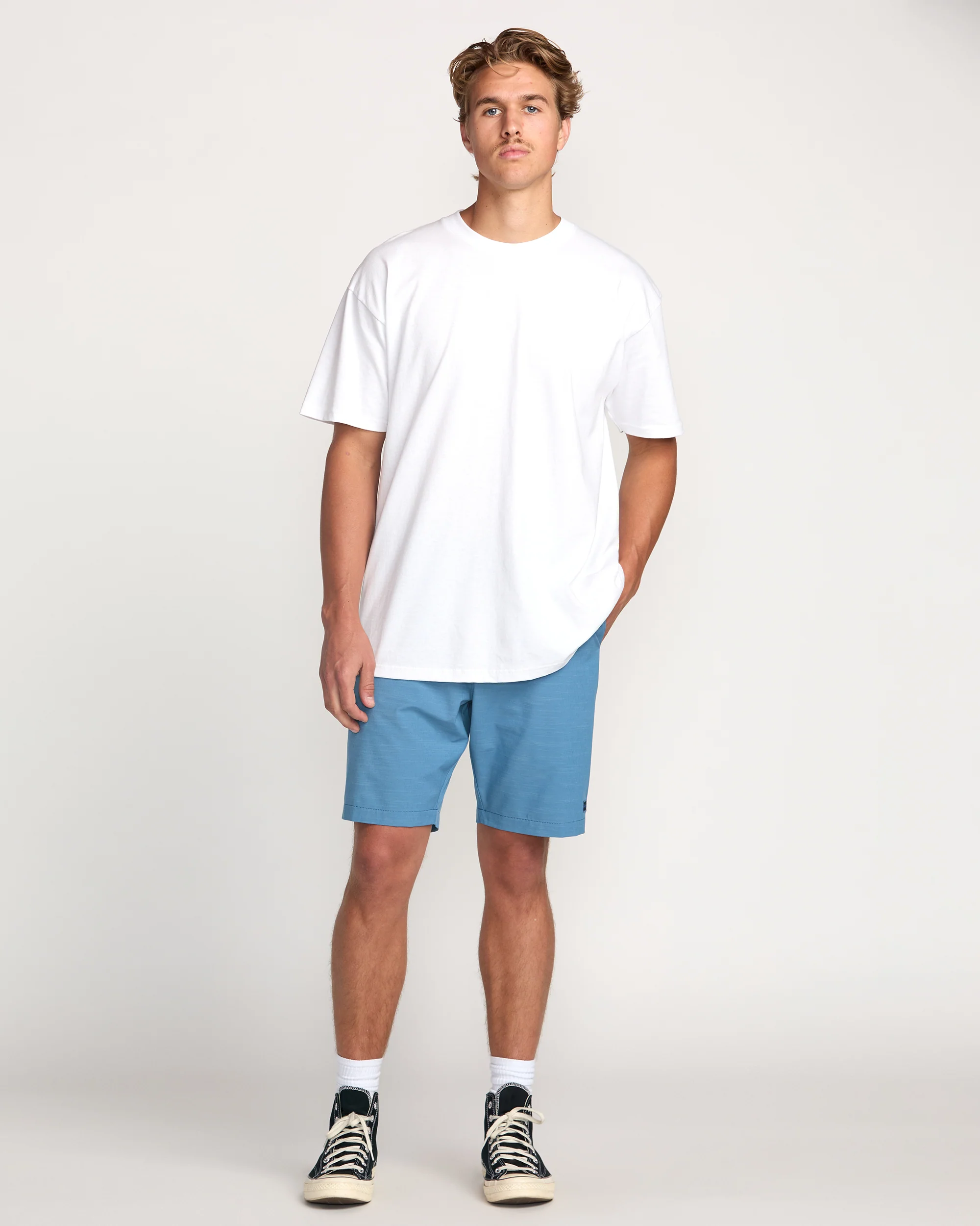 Crossfire Submersible 19" Hybrid Shorts - Carolina Blue - Image 5