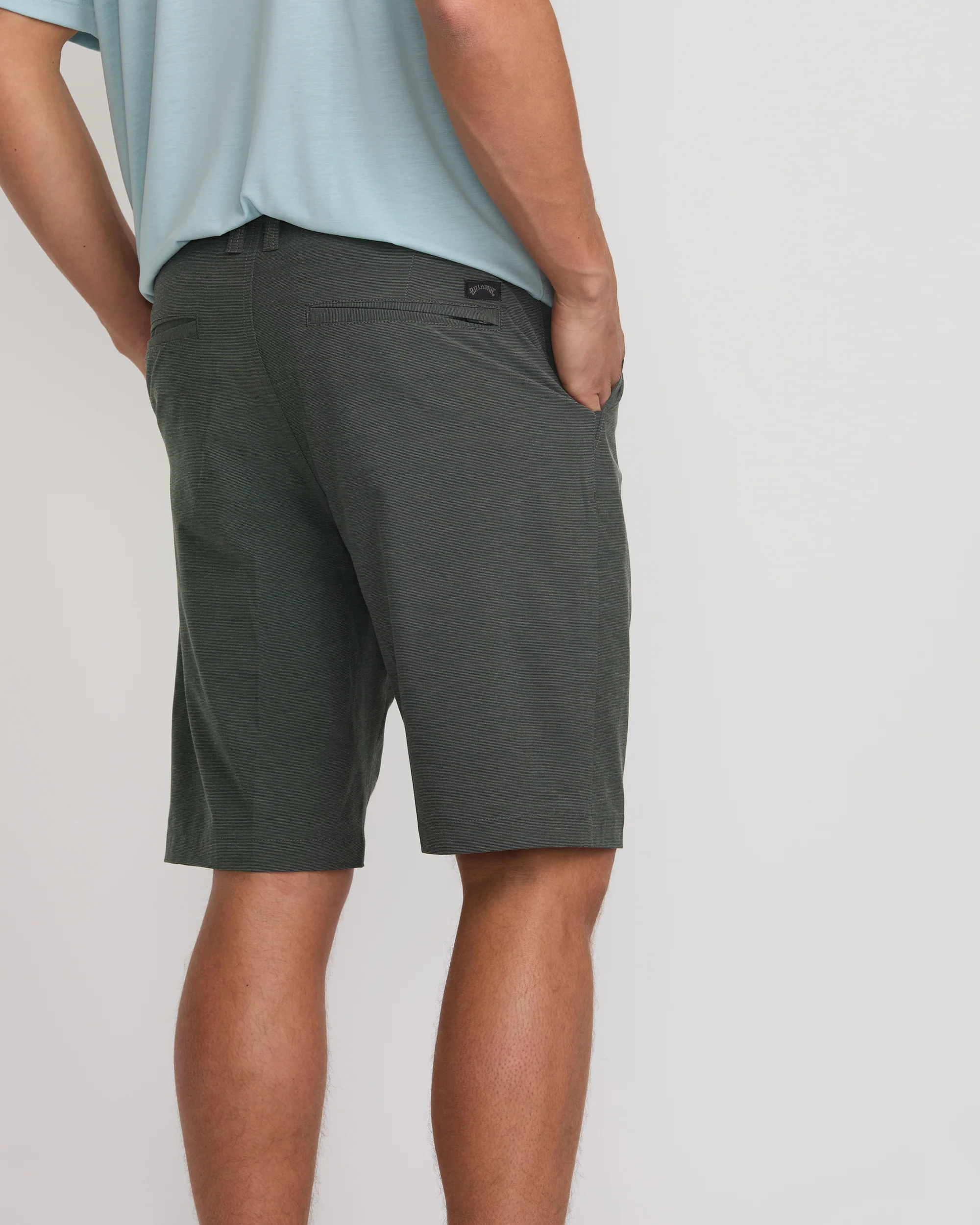 Crossfire Submersible 21" Hybrid Shorts - Asphalt - Image 5