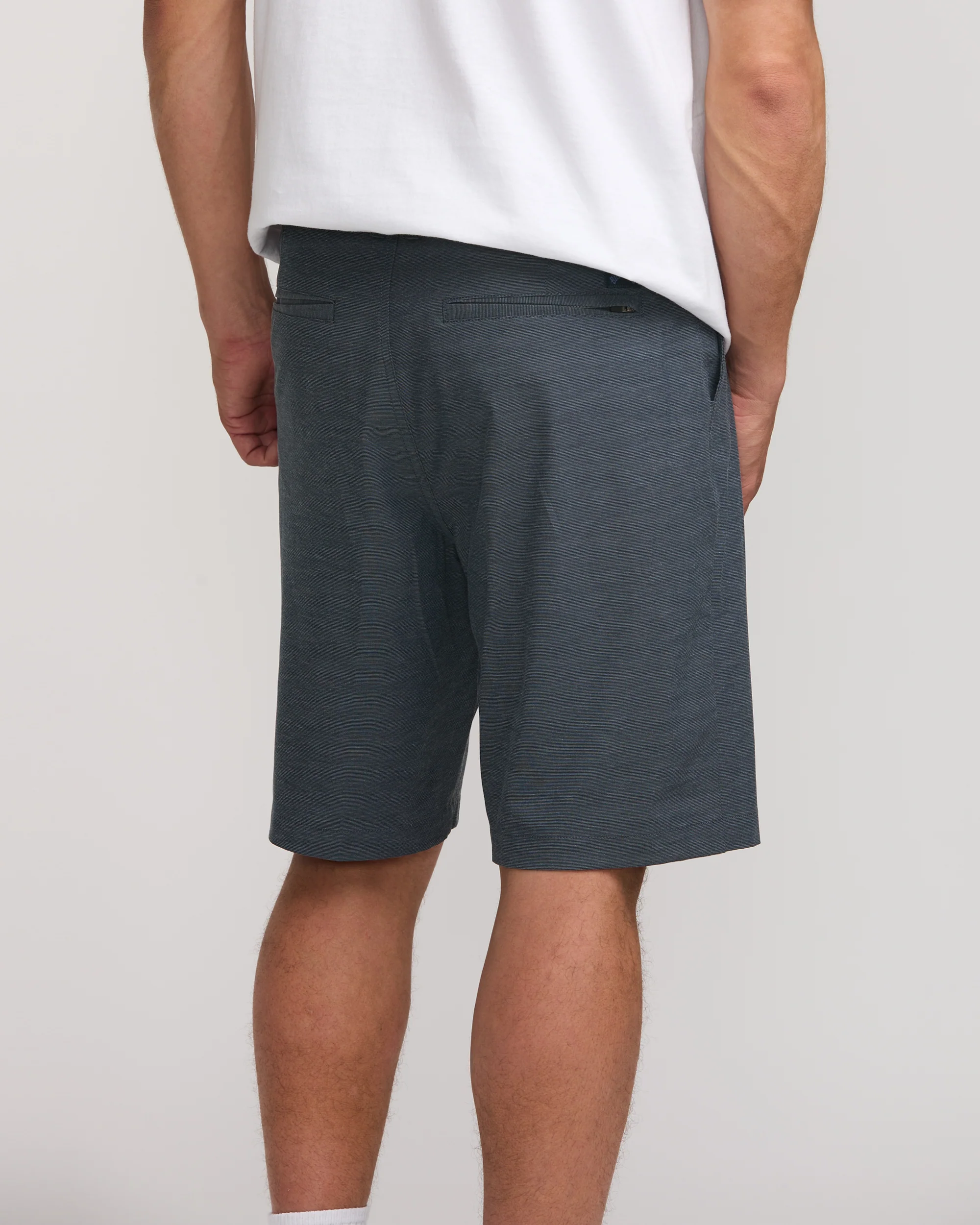 Crossfire Submersible 21" Hybrid Shorts - True Navy - Image 6