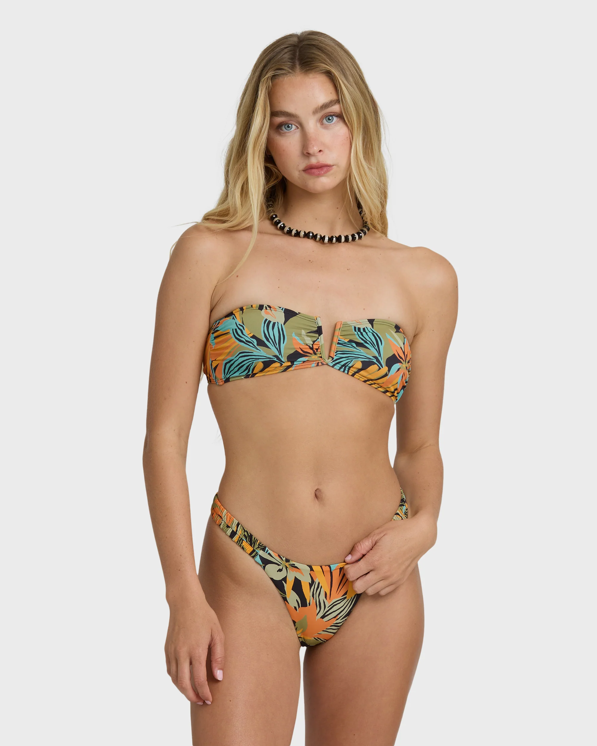 Des Tropiques Sunni Scrunch Tiny Bikini Bottom - Black Multi - Image 3