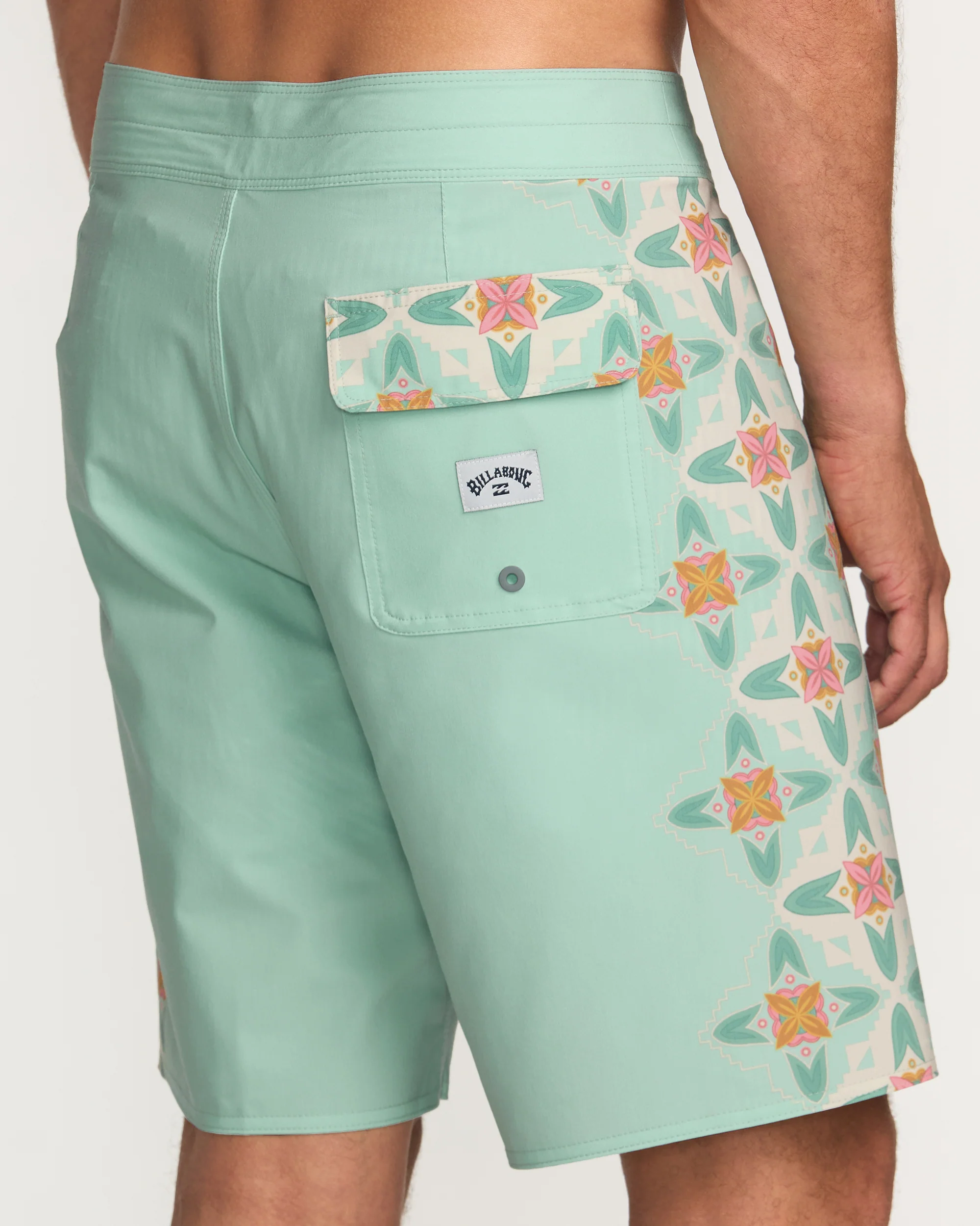 Framelines Pro 19" Boardshorts - Mist Green - Image 8