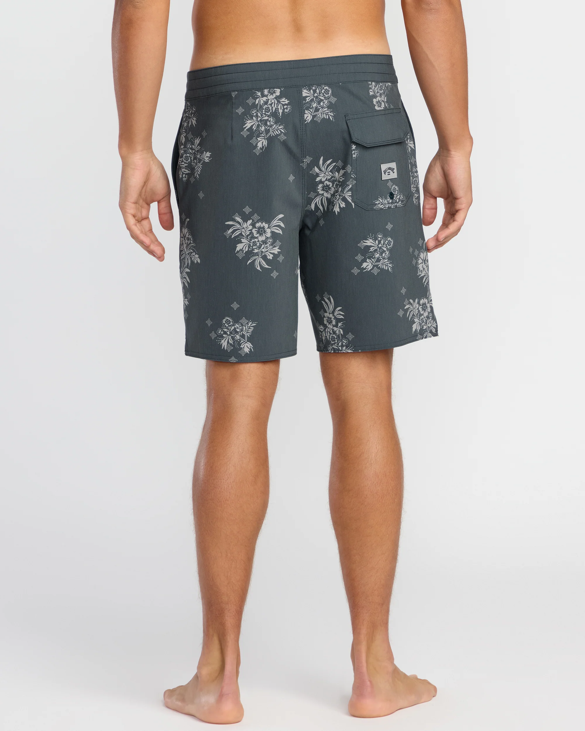 Good Times Lo Tide 18" Boardshorts - Midnight Blue - Image 2