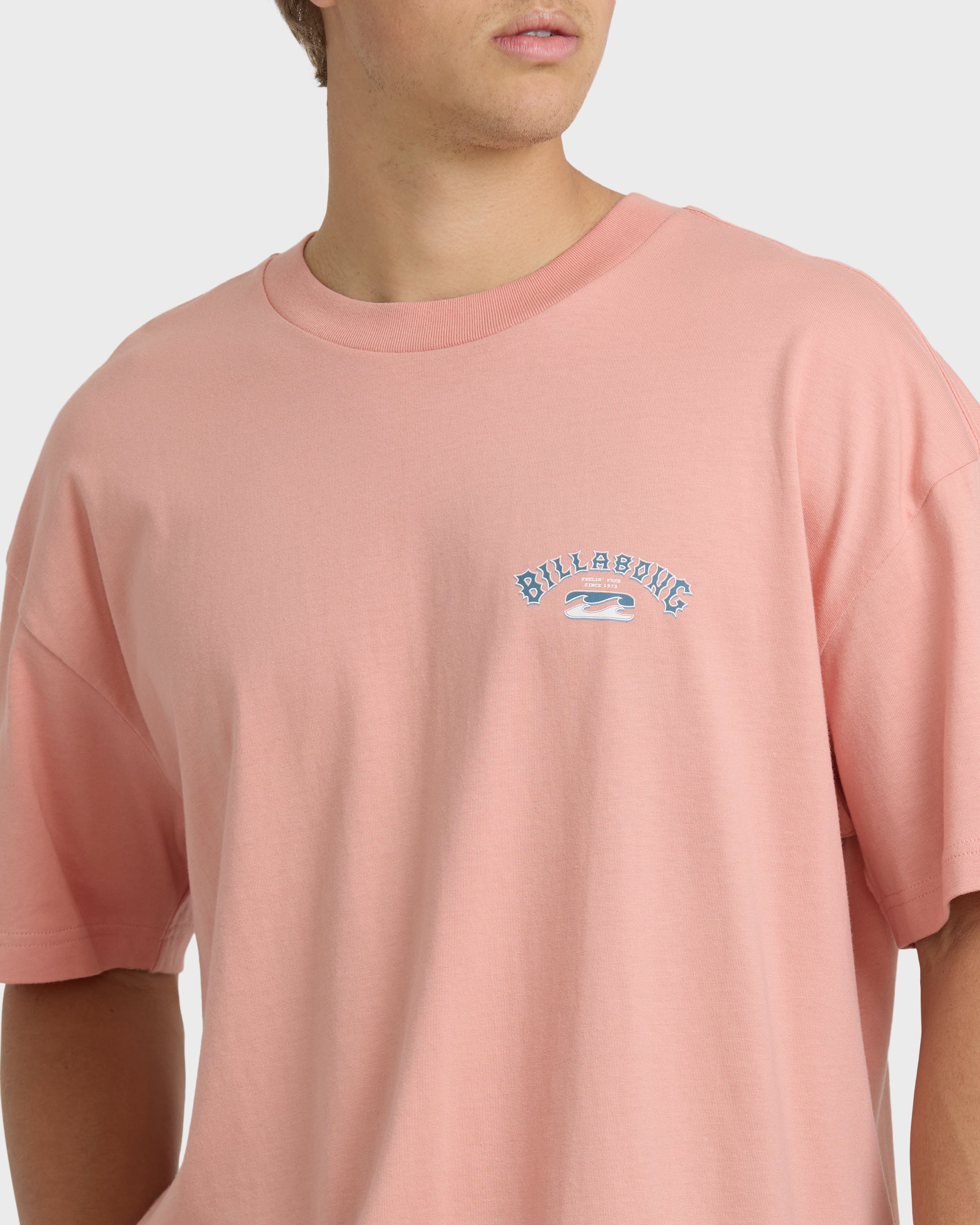 Heritage Arch OG Short Sleeve T-Shirt - Peach - Image 5