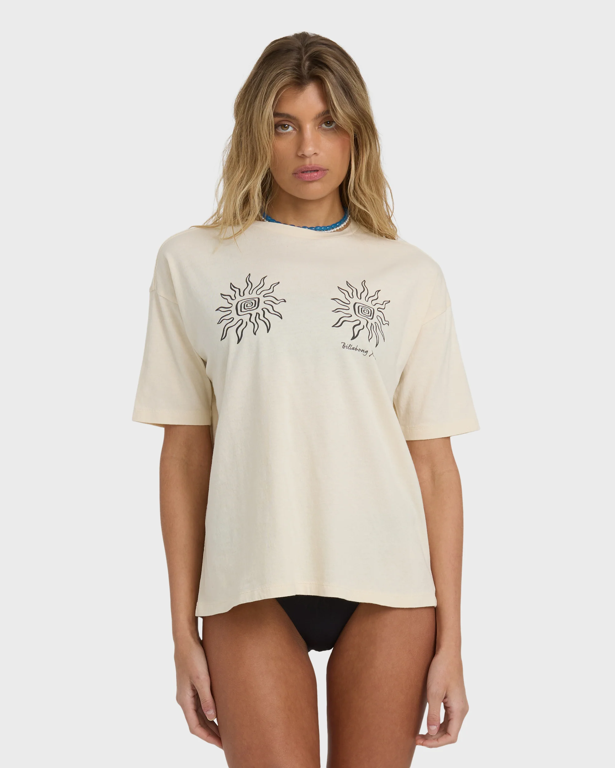 Laura T-Shirt - Antique White - Image 4