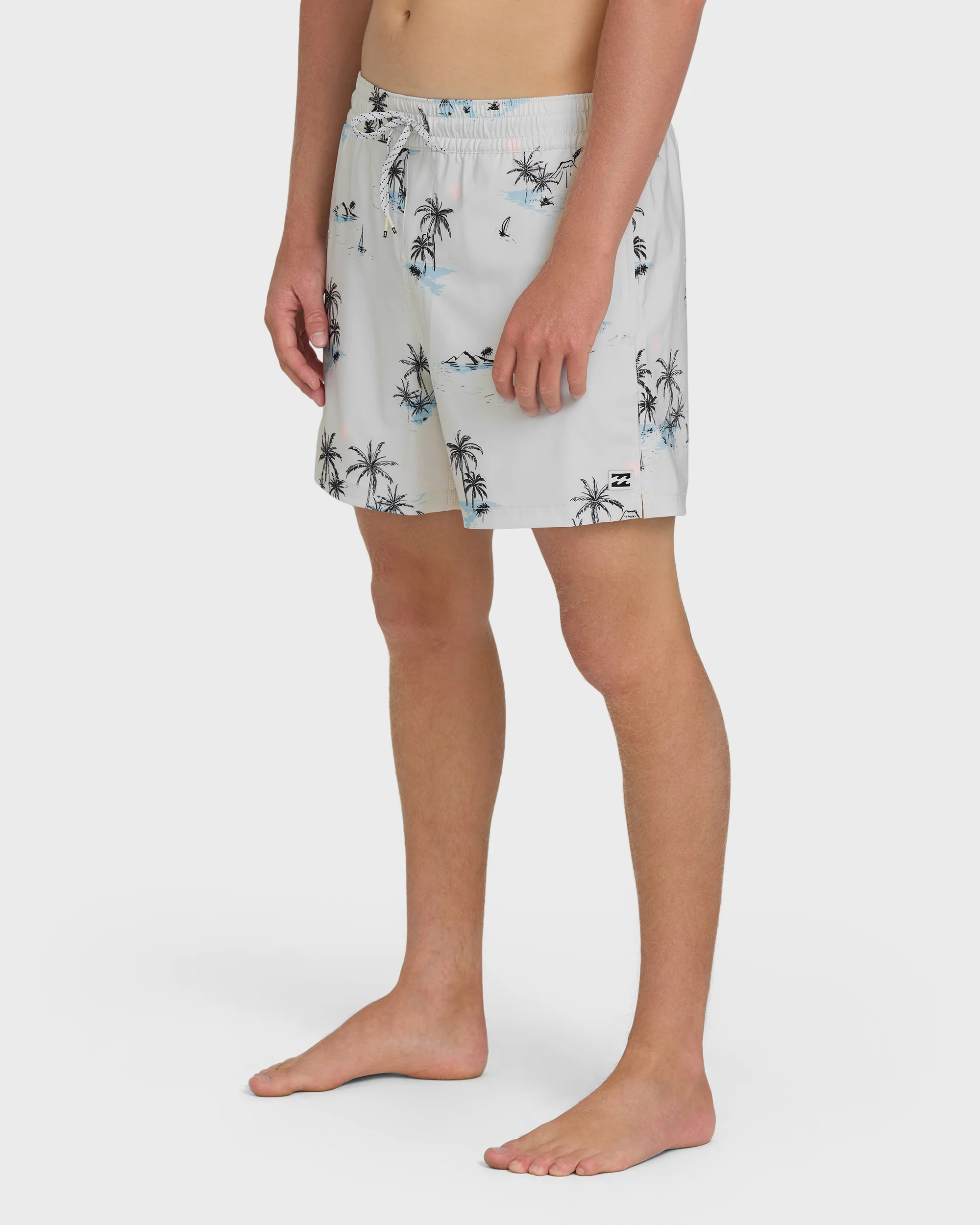 Lineup Layback 16" Trunks - Fog Gray - Image 3
