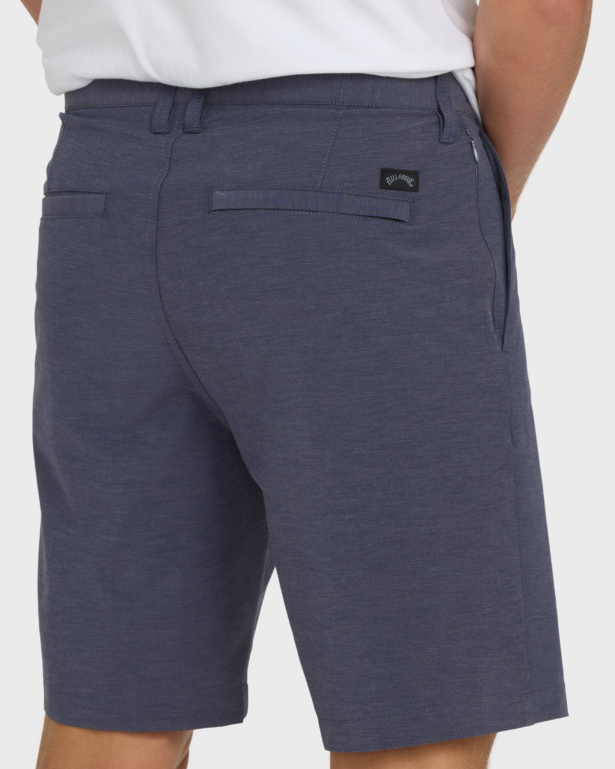 Primary Submersible 19" Hybrid Shorts - Dark Gray - Image 5