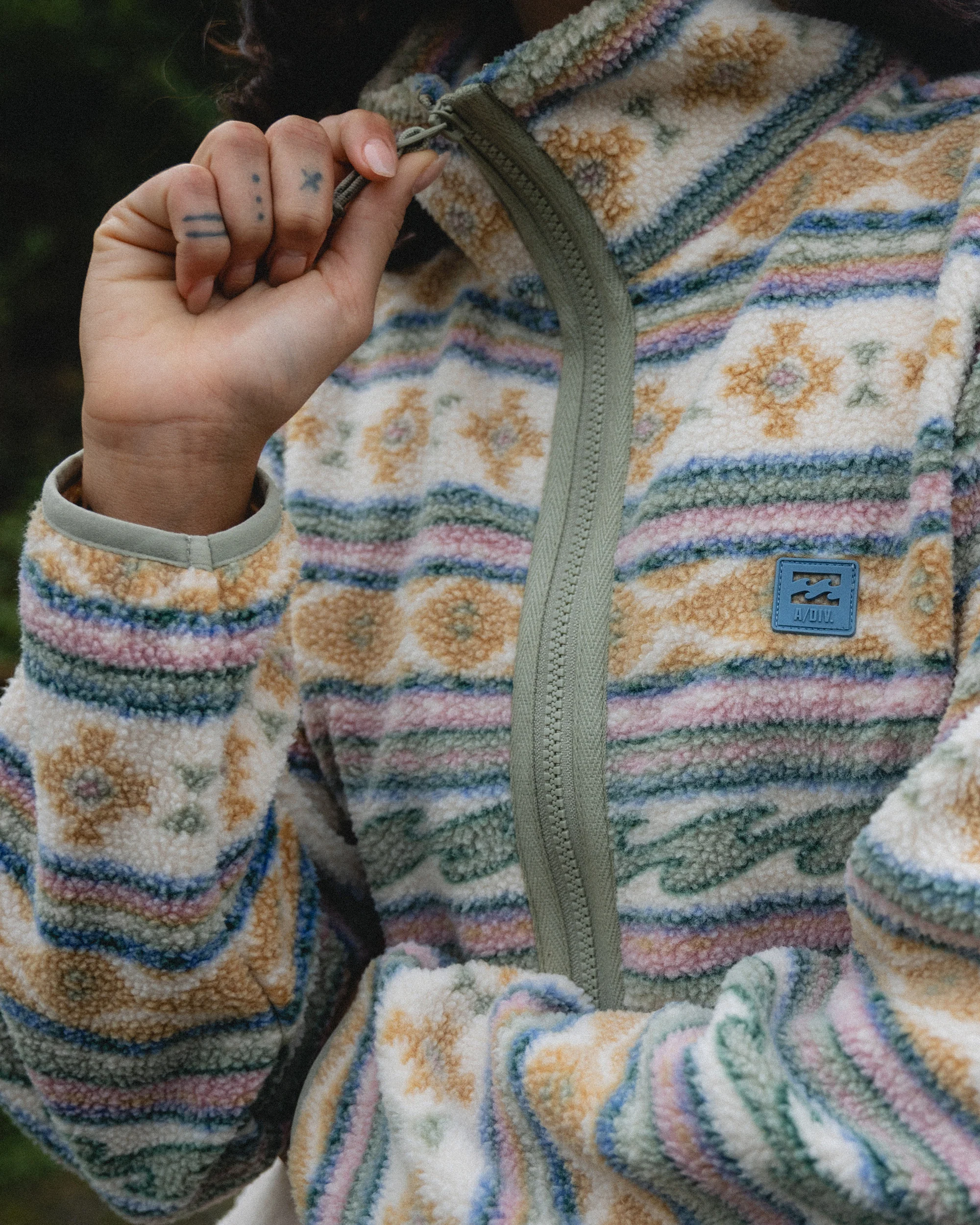 A/Div Rock Jetty Mock Neck Zip Sherpa Fleece - Whitecap - Image 2