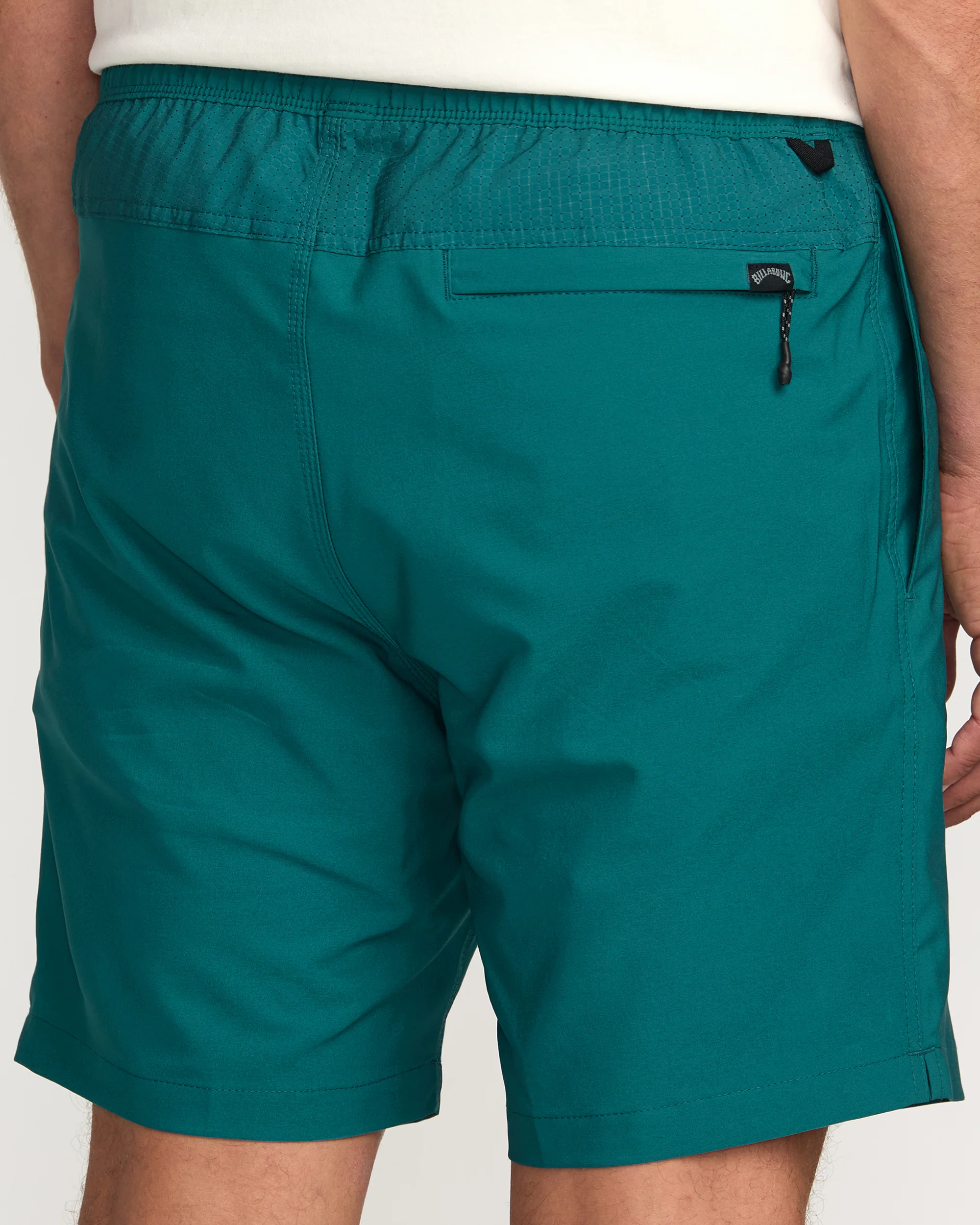 Surftrek Elastic Submersible 17" Hybrid Shorts - Marine - Image 8