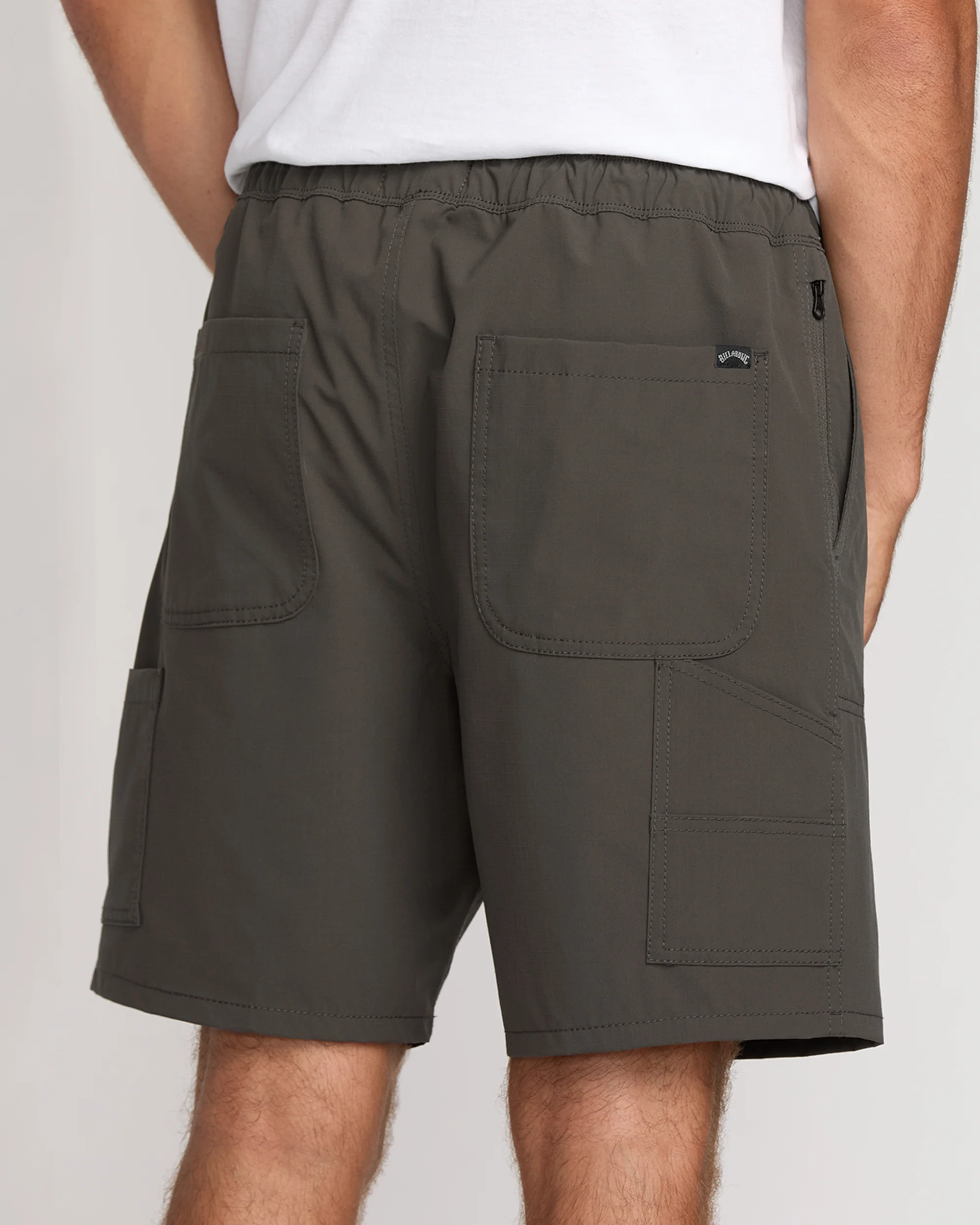 Surftrek Utility Elastic 18" Hybrid Shorts - Raven - Image 7