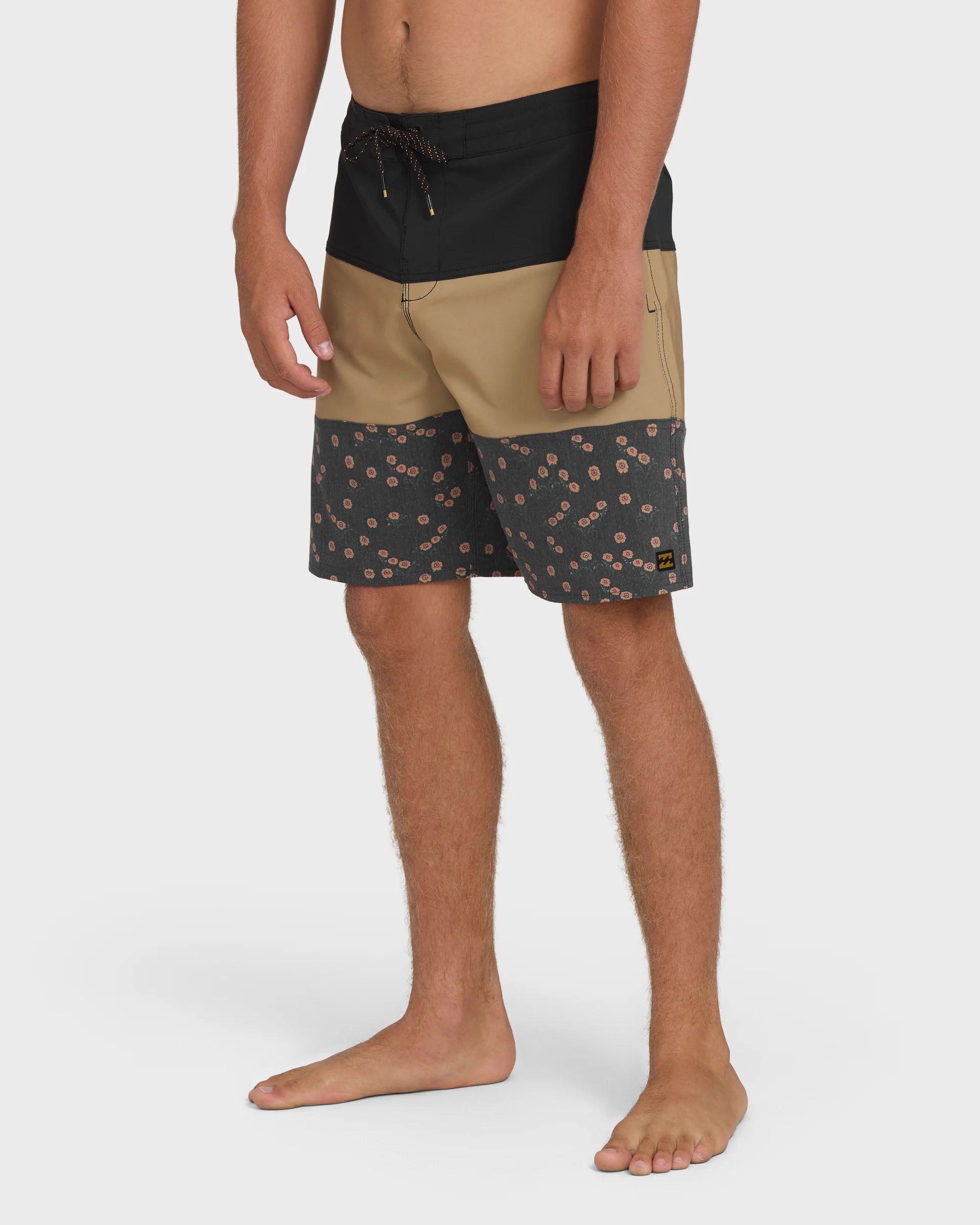 Tribong Lo Tide 18" Boardshorts - Khaki - Image 3