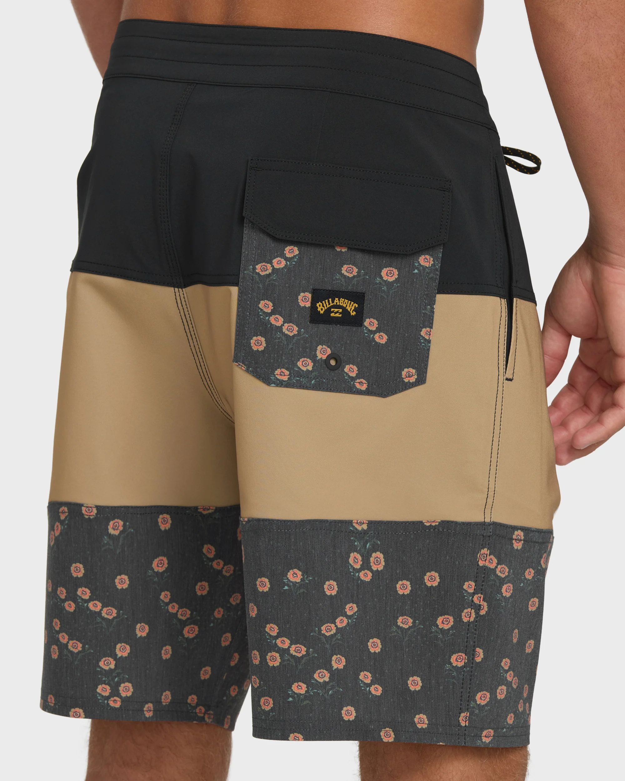 Tribong Lo Tide 18" Boardshorts - Khaki - Image 5